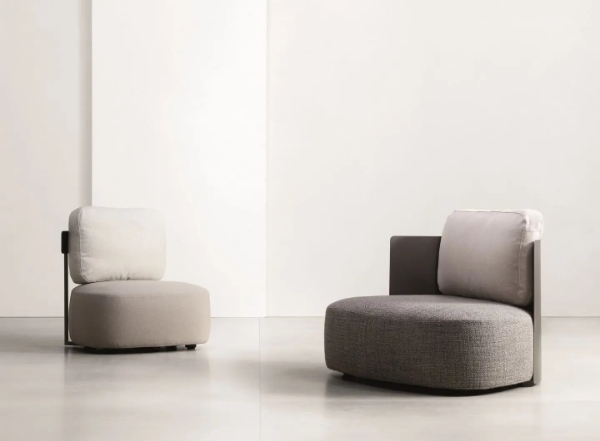 Picture of Armchair pierre, flou, dimensions 101x87cm, anodic bron metal shell, fabric cat.5 upholstery, leon ecru