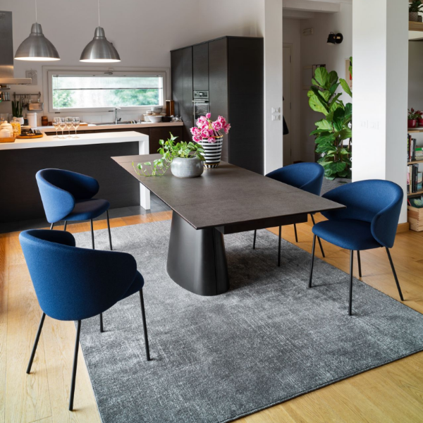Picture of Chair cb/1999 tuka, connubia, dimensions 55x56x76cm, with arms, matt black metal frame, upholstered blue cros fabric (p15/syq)