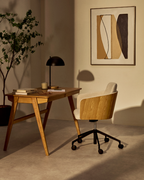 Picture of Julia table